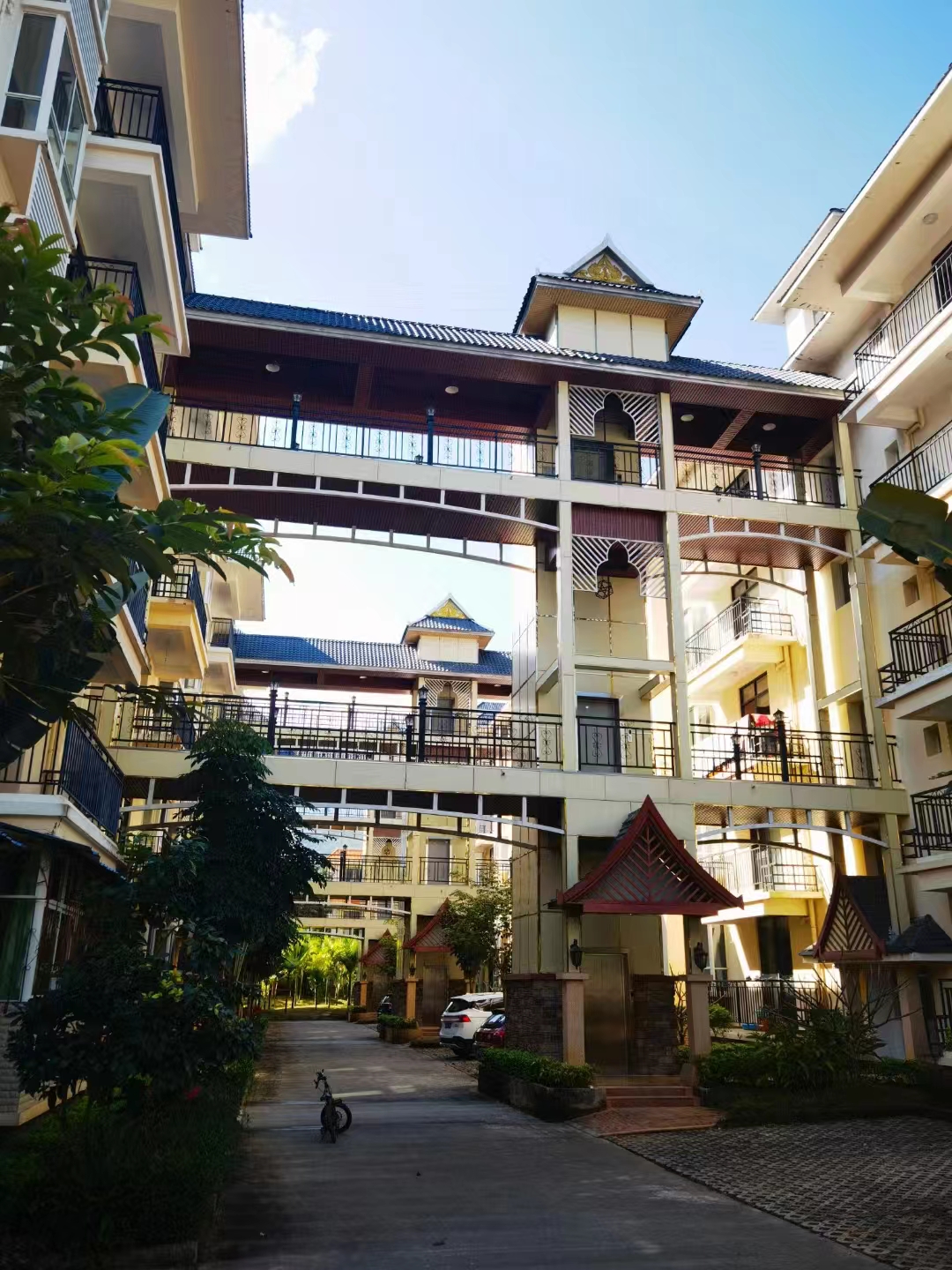 冬日里的溫暖——升華更新改造、加裝電梯經典案例(圖2) 冬日里的溫暖——升華更新改造、加裝電梯經典案例(圖3)