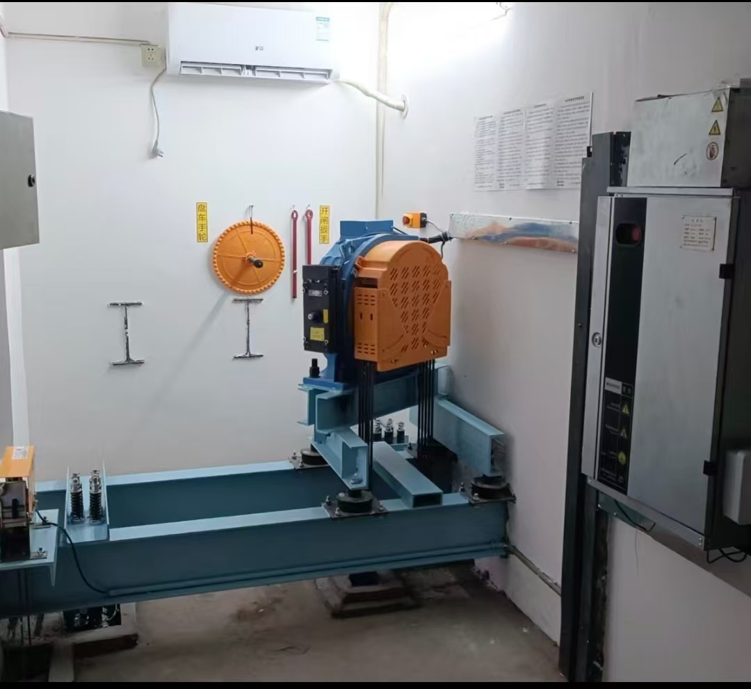 喜訊!北京升華電梯:鴻運花園國補電梯更新項目第一批次圓滿收官,居民錦旗致謝!(圖6) 喜訊!北京升華電梯:鴻運花園國補電梯更新項目第一批次圓滿收官,居民錦旗致謝!(圖6)